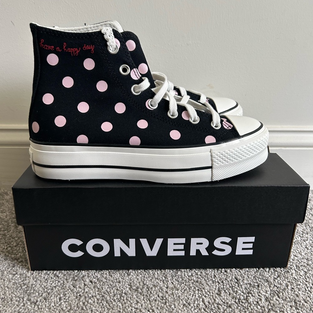 NIB Converse Chuck Taylor All Star Lift Platform Polka Dots, Women’s  8